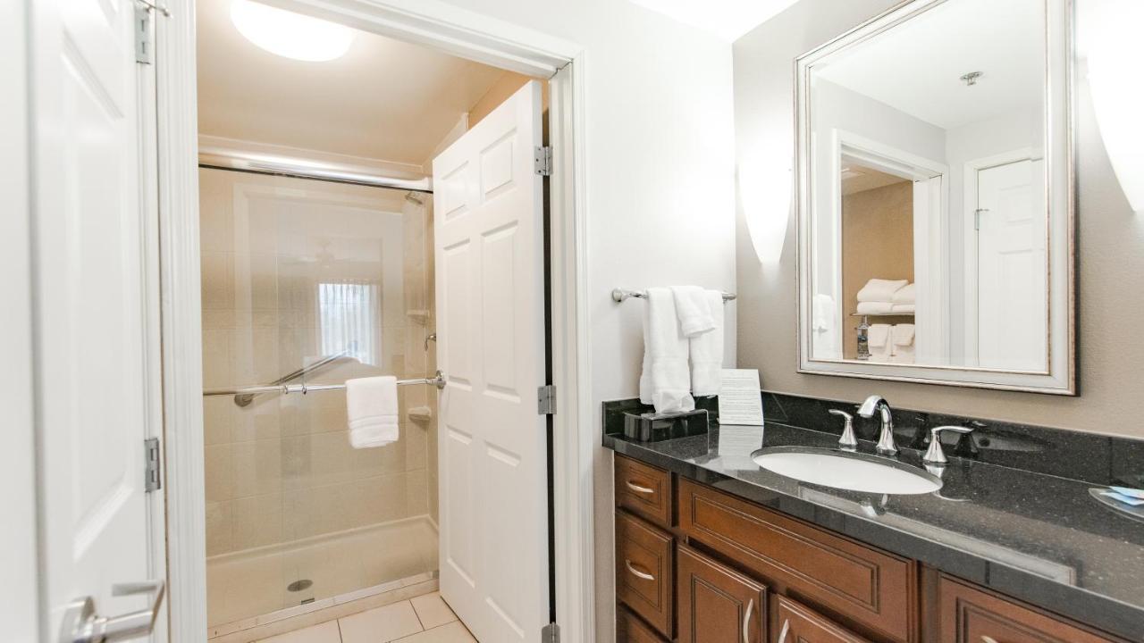 Staybridge Suites Wilmington East By Ihg Экстерьер фото