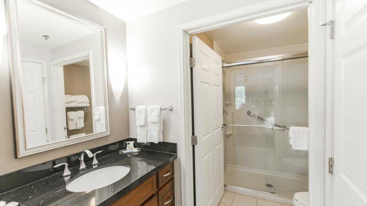 Staybridge Suites Wilmington East By Ihg Экстерьер фото