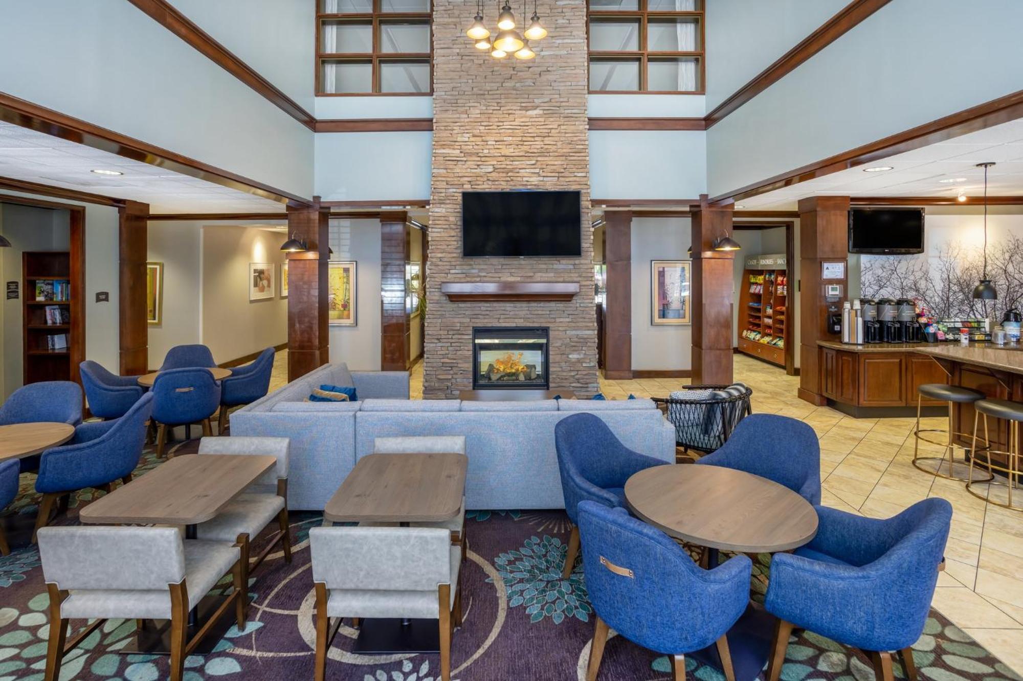 Staybridge Suites Wilmington East By Ihg Экстерьер фото